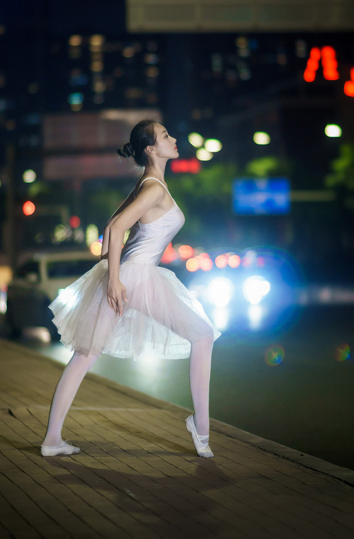 “西甲战局再掀高潮,强队纷纷冲击榜首”,西甲ds